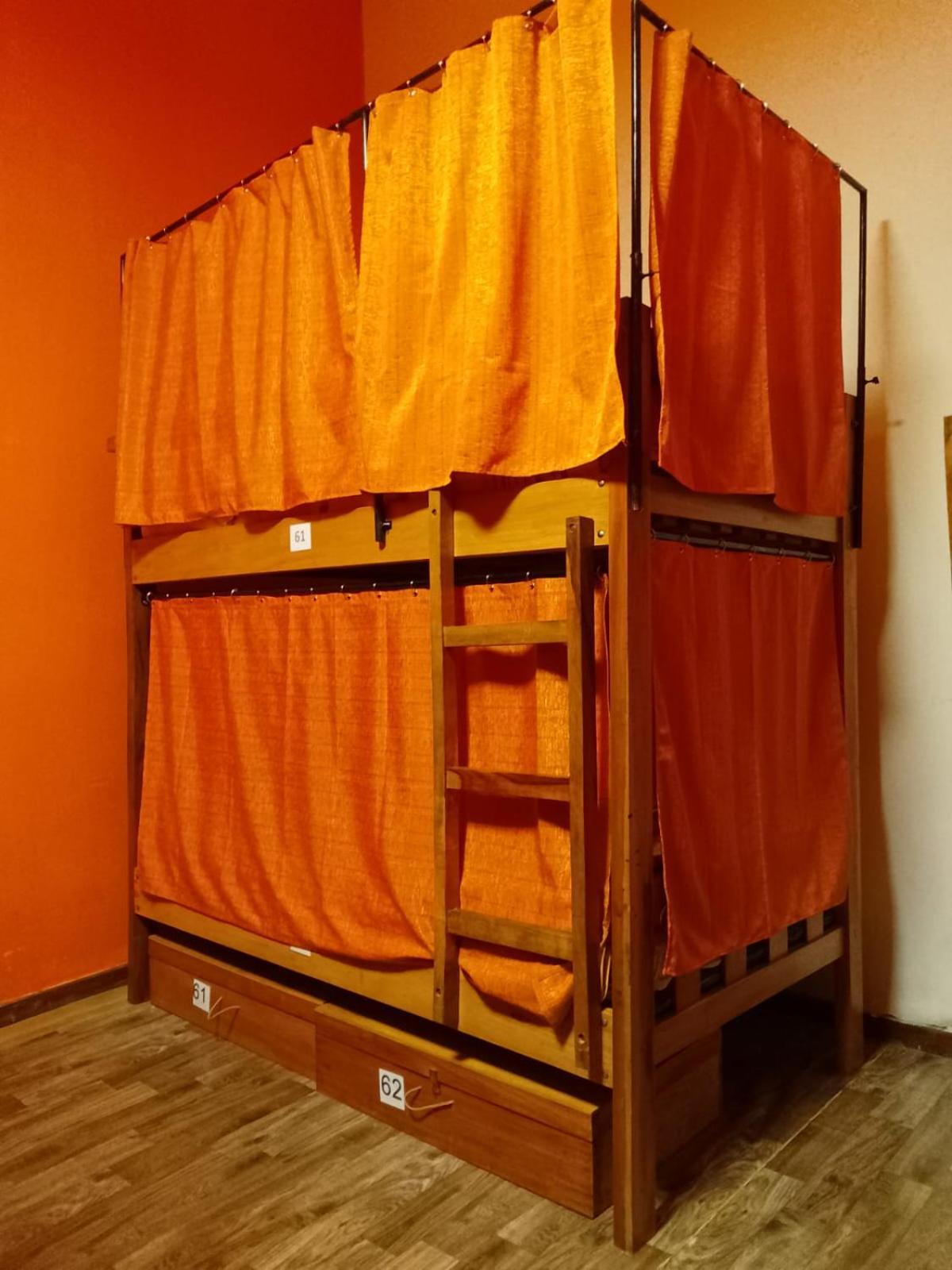 Saint Peter'S Llama Hostal لاباز المظهر الخارجي الصورة