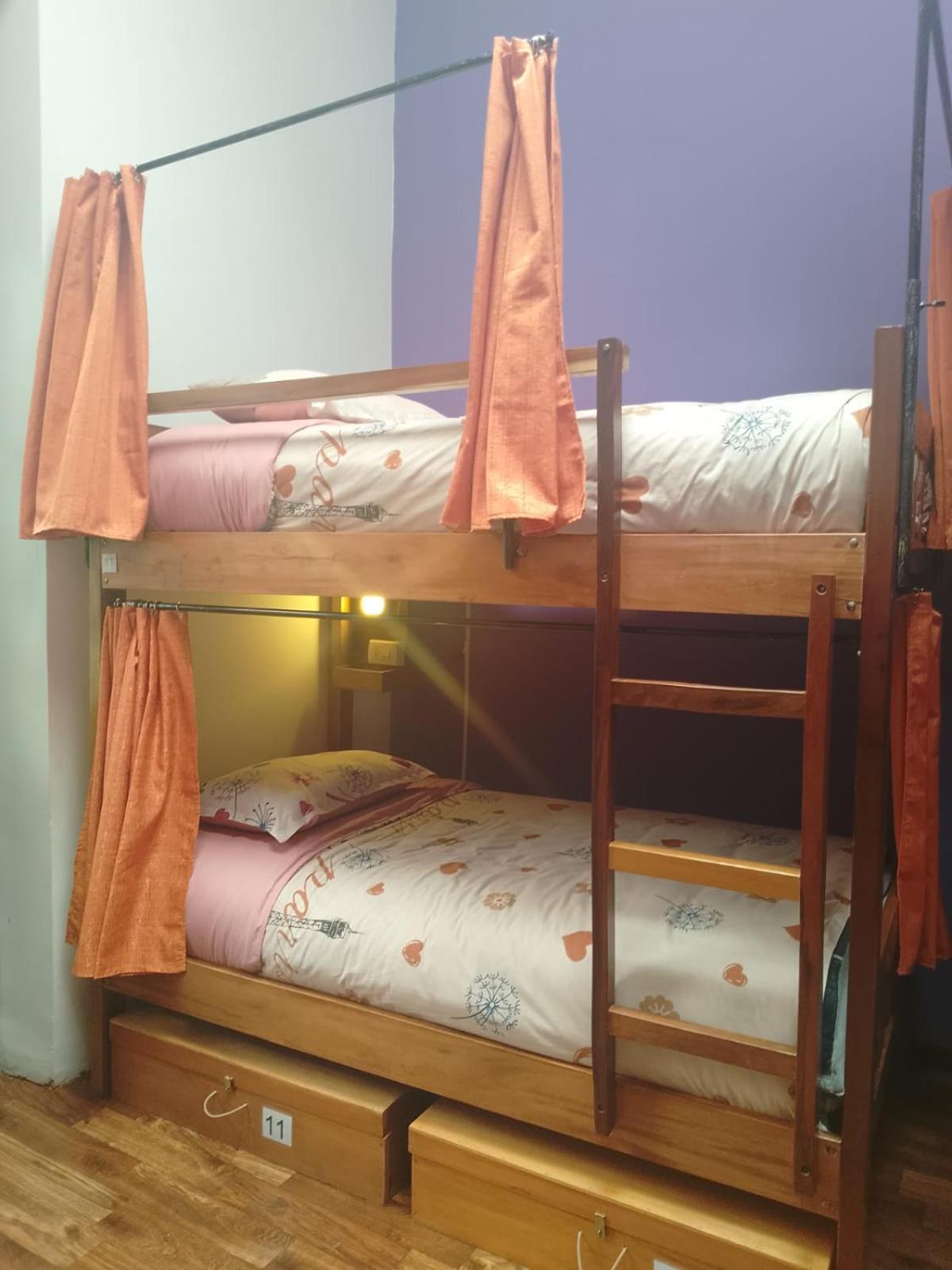 Saint Peter'S Llama Hostal لاباز الغرفة الصورة